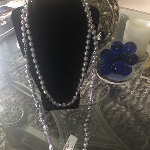 Stunning gray pearl & purple clear stone long necklace NWT!!